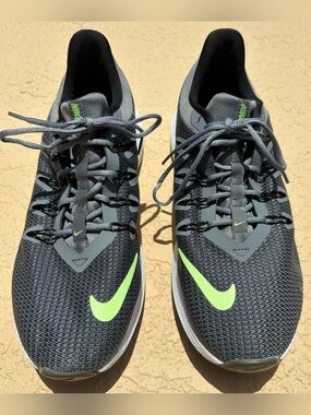 Nike Quest Gray Running Shoes AA7403-007 Men’s Size 9 in VGC